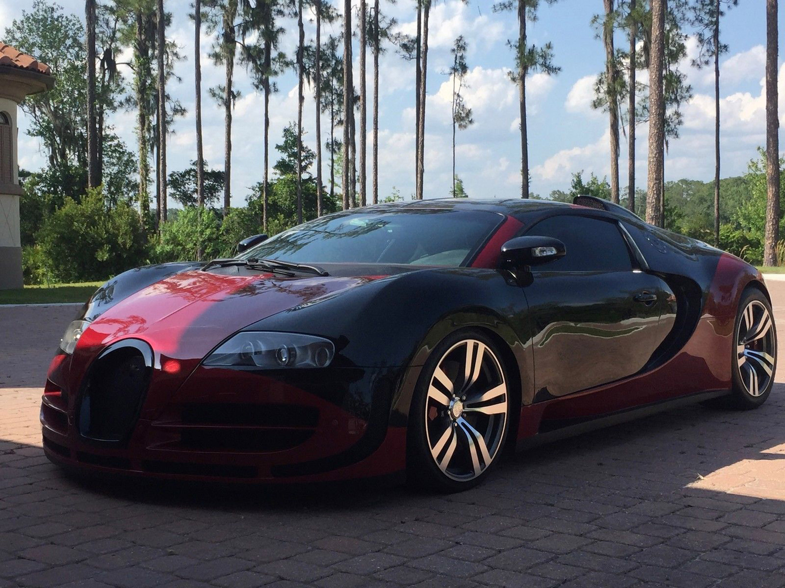 Bugatti Veyron Replica