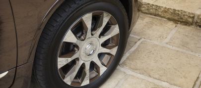 Buick Enclave Tuscan Edition (2016) - picture 4 of 4