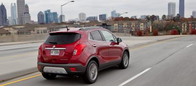 Buick Encore (2016) - picture 12 of 27