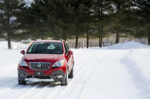 Buick Encore (2016) - picture 8 of 27