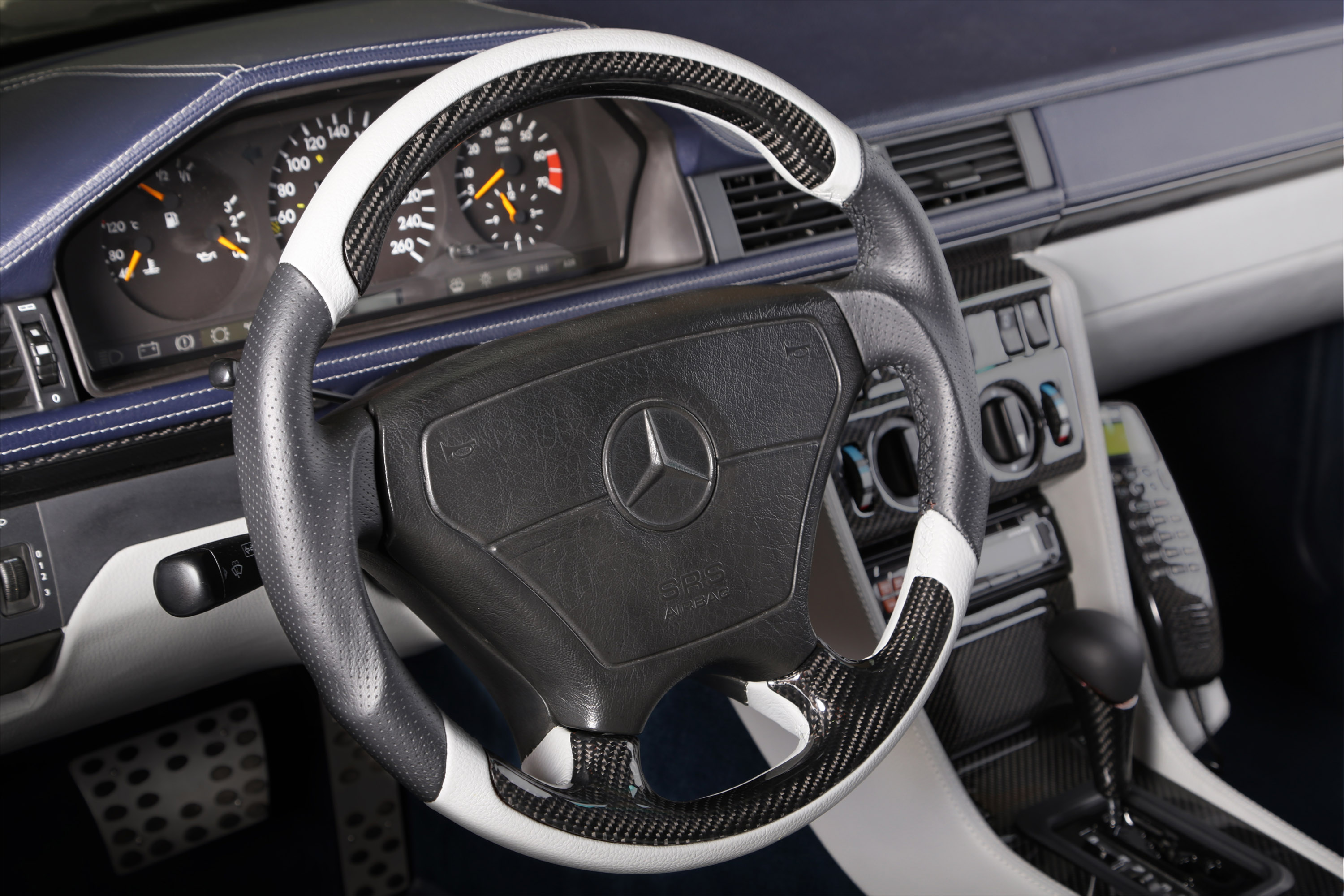 Carbon Motors Mercedes-Benz E500 W124