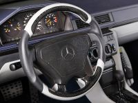 Carbon Motors Mercedes-Benz E500 W124 (2016) - picture 11 of 23
