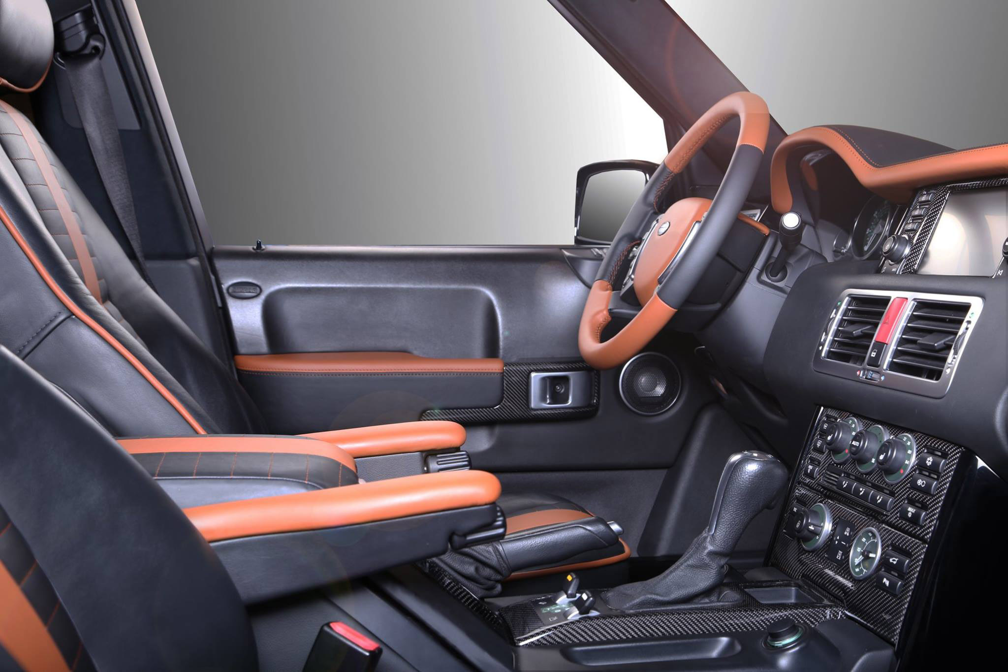 Carbon Motors Range Rover Onyx Concept