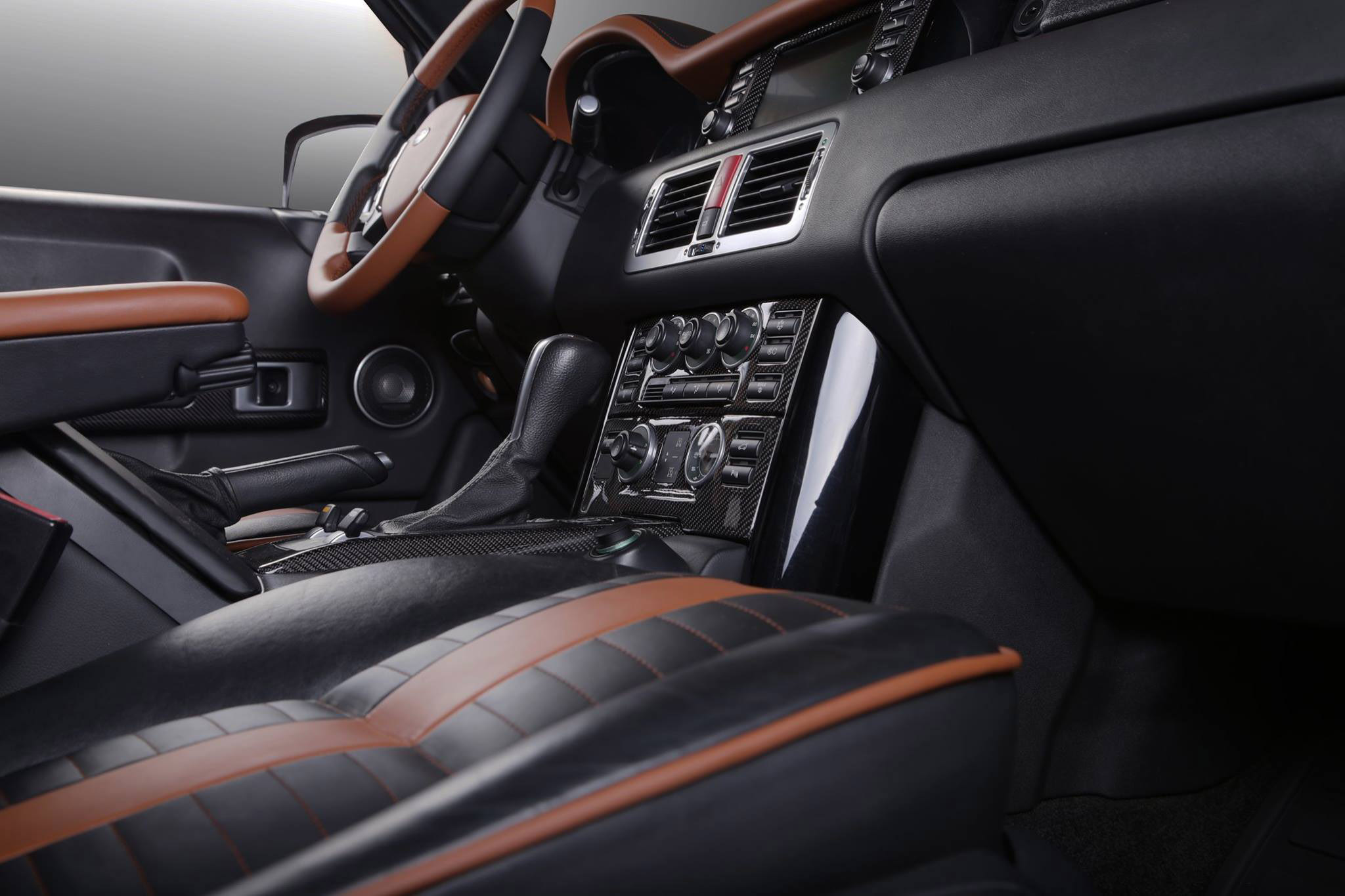 Carbon Motors Range Rover Onyx Concept