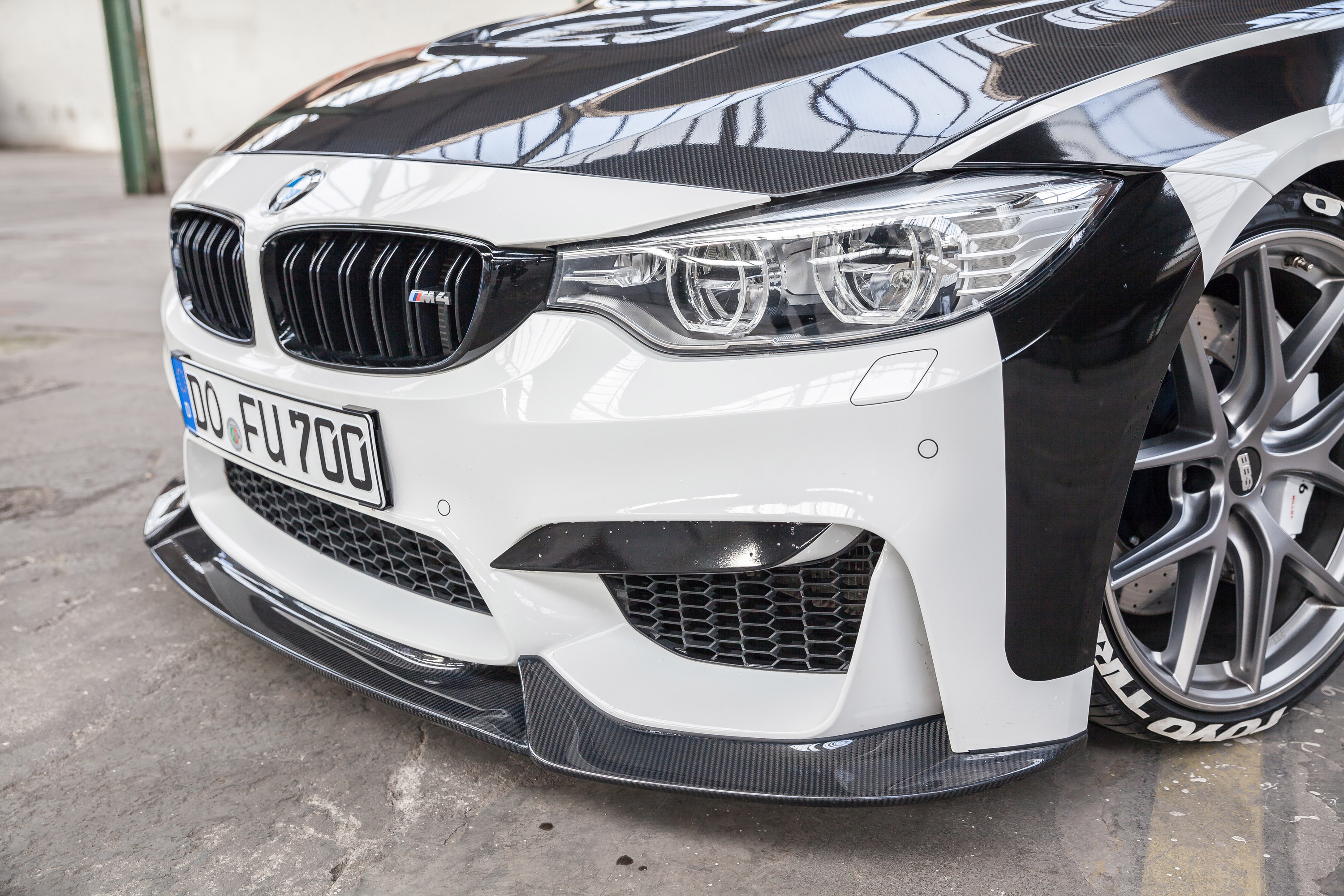 Carbonfiber Dynamics BMW M4 M4R