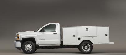 Chevrolet Silverado 3500HD Chassis Cab (2016) - picture 4 of 5