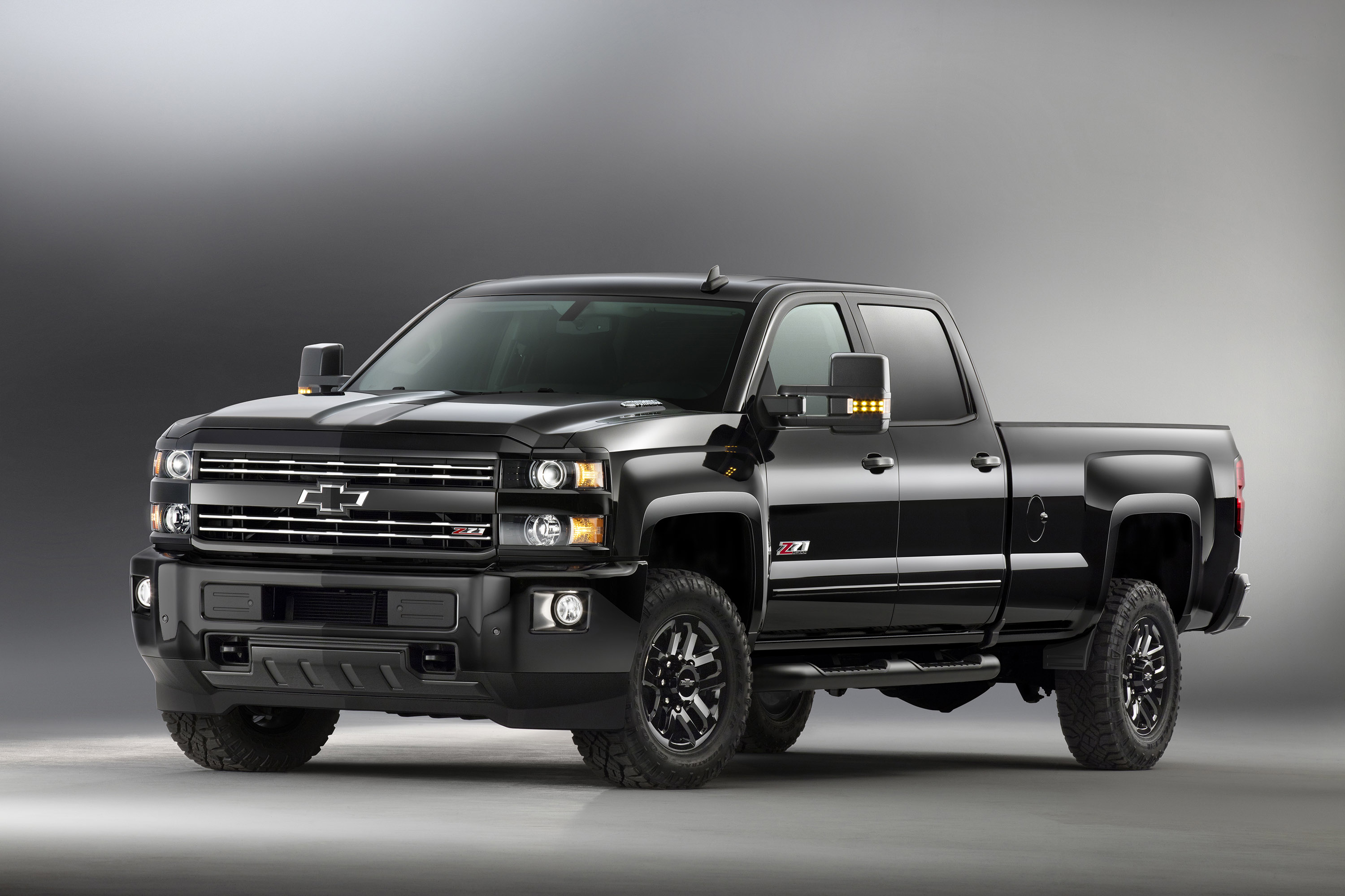 Chevrolet Silverado and Colorado Midnight Special Editions