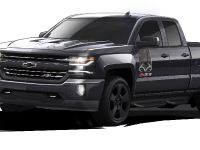 Chevrolet Silverado Realtree Edition (2016) - picture 1 of 3