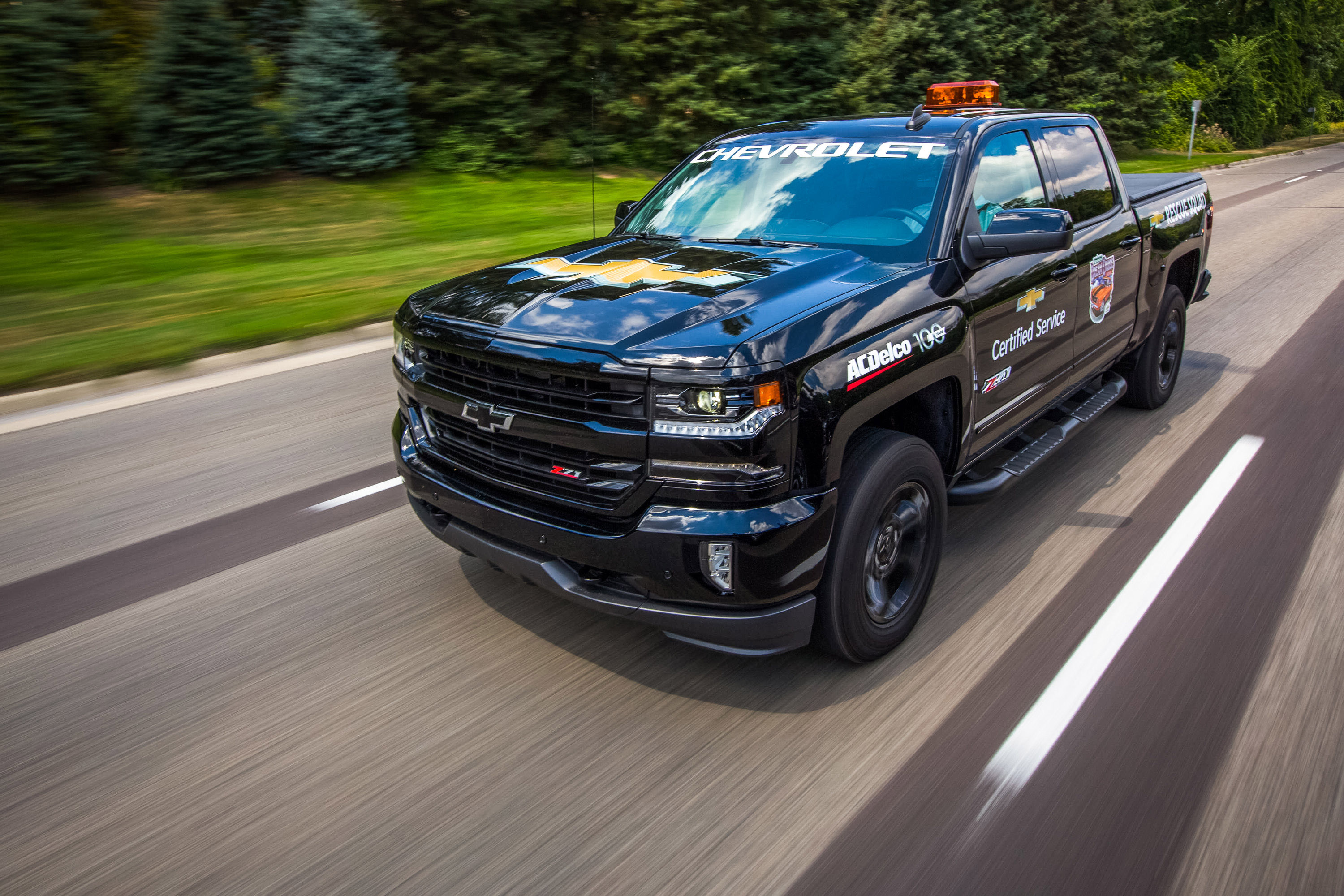 Chevrolet Silverado Resque Squad