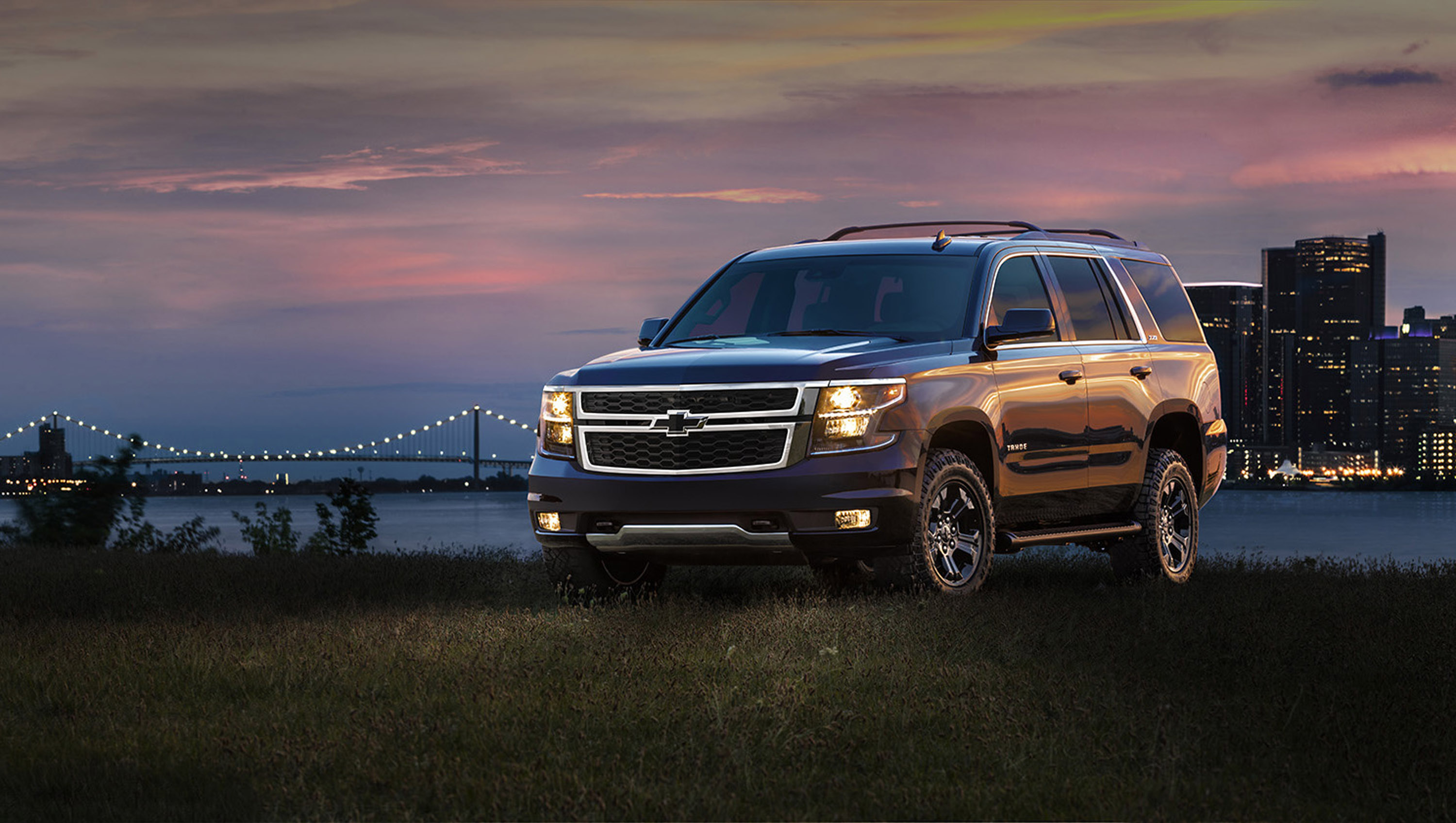 Столица в устье тахо. Шевроле Субурбан 2017. Джип Шевроле Тахо. Chevrolet Suburban 2016. Chevrolet Tahoe 2017.