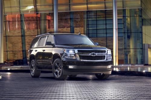 Chevrolet Tahoe and Suburban Black Edition Packs (2016) - picture 1 of 2