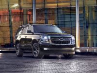 Chevrolet Tahoe and Suburban Black Edition Packs (2016) - picture 1 of 2