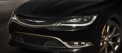Chrysler 200S Alloy Edition (2016) - picture 7 of 9