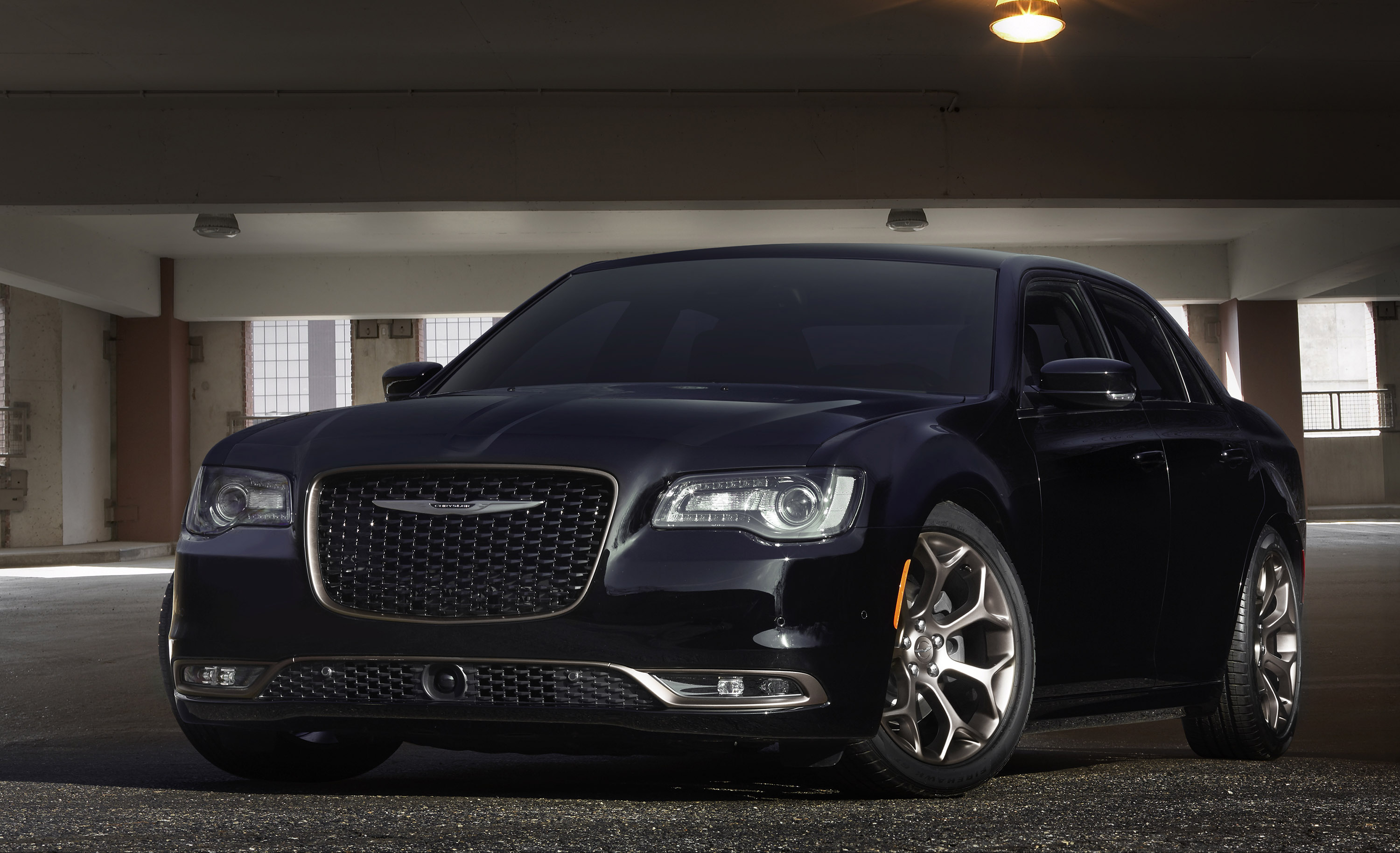 Chrysler 300S Alloy Edition