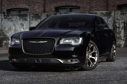 Chrysler 300S Alloy Edition (2016) - picture 1 of 9