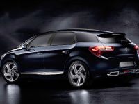 Citroen DS5 (2016) - picture 3 of 5