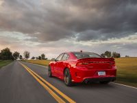 Dodge Charger SRT Hellcat (2016) - picture 2 of 4