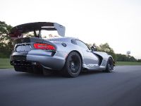 2016 Dodge Viper ACR with Kumho Tires , 3 of 4