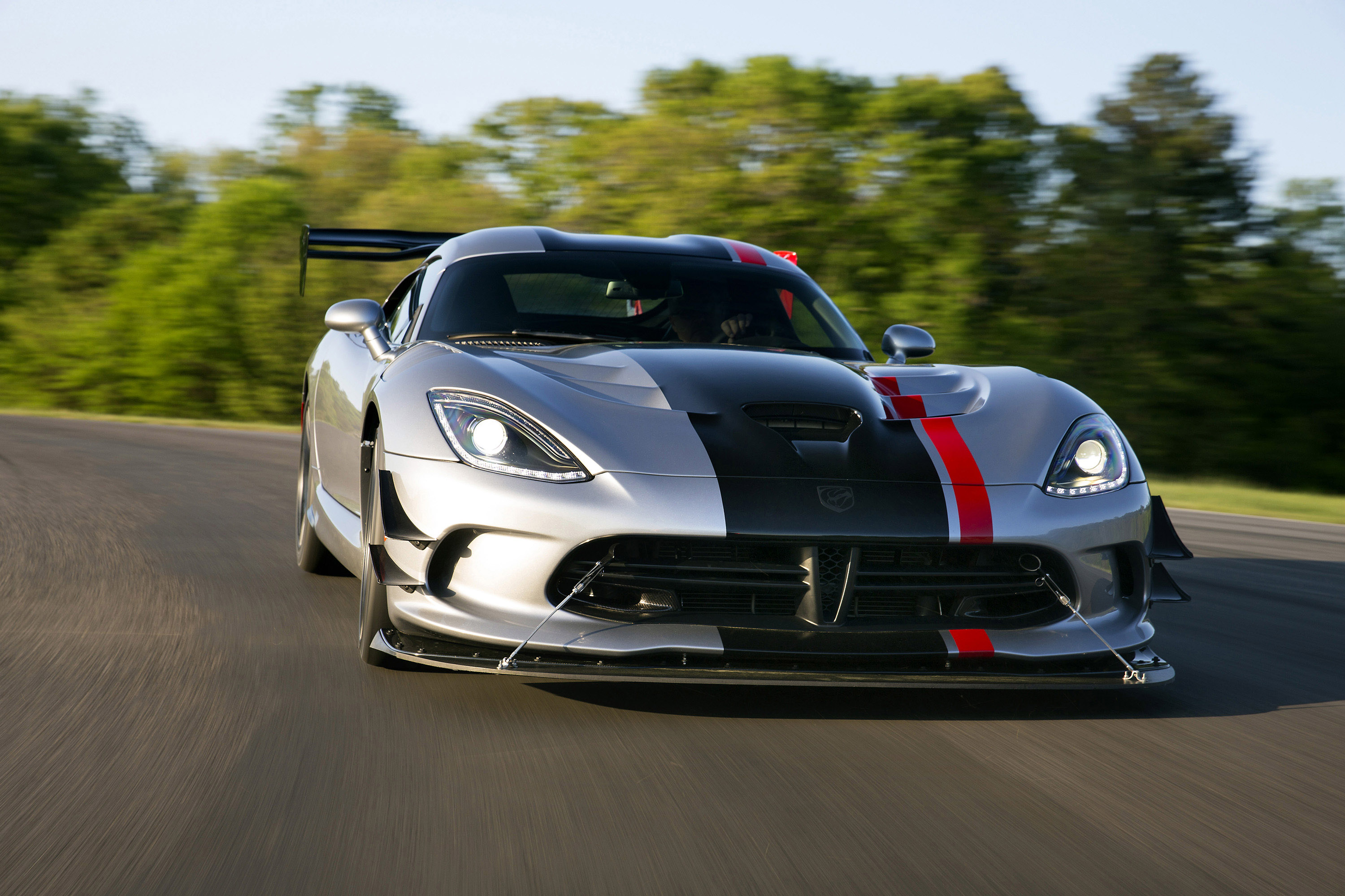 Dodge Viper ACR