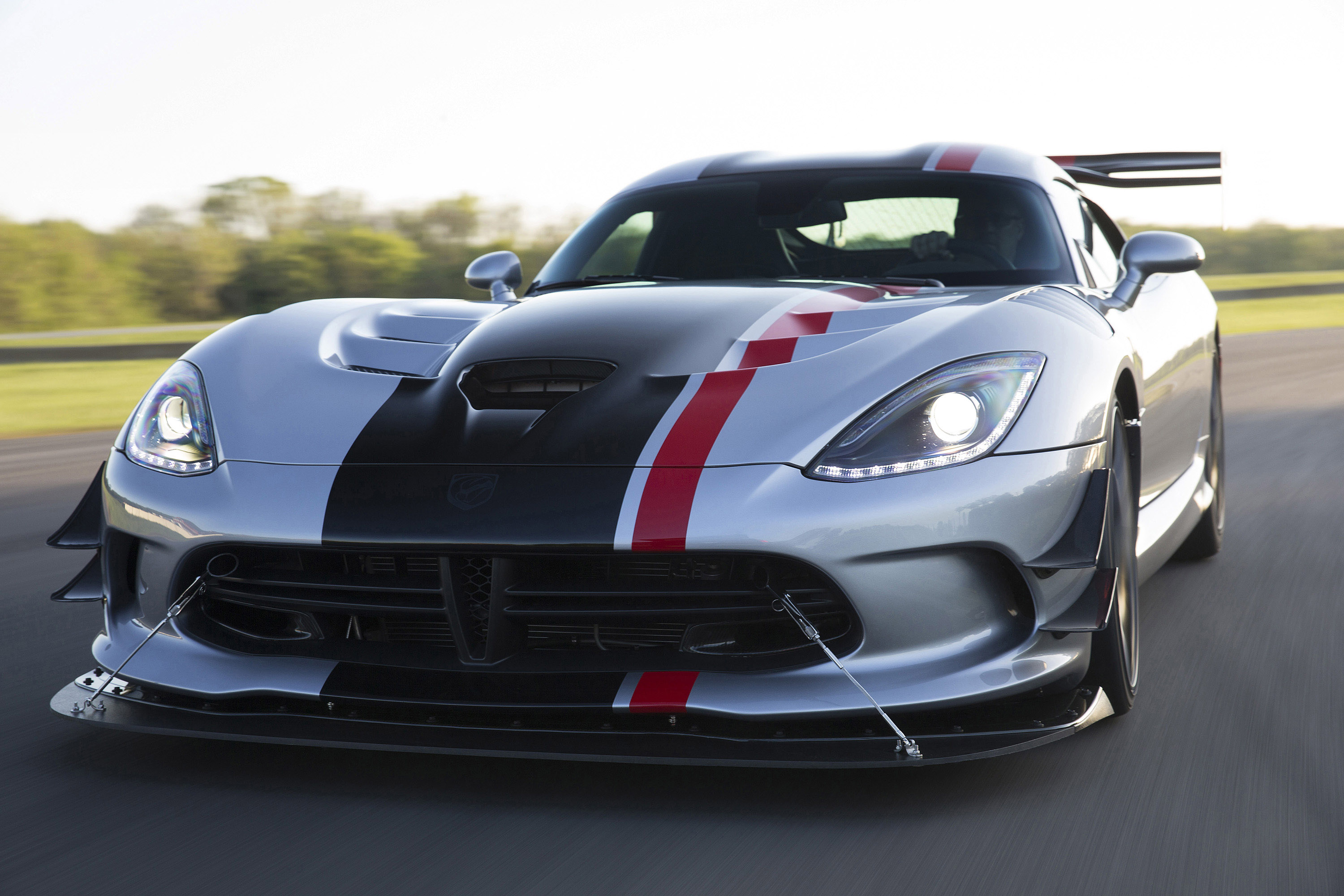 Dodge Viper ACR