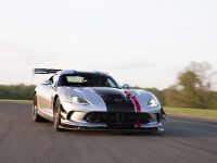 Dodge Viper ACR (2016) - picture 3 of 87