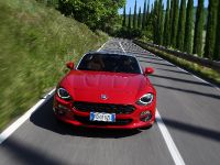 FIAT 124 Spider (2016) - picture 1 of 12