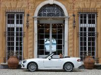 FIAT 124 Spider (2016) - picture 11 of 12