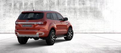 Ford Everest (2016) - picture 12 of 53