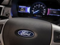 Ford Everest (2016) - picture 37 of 53