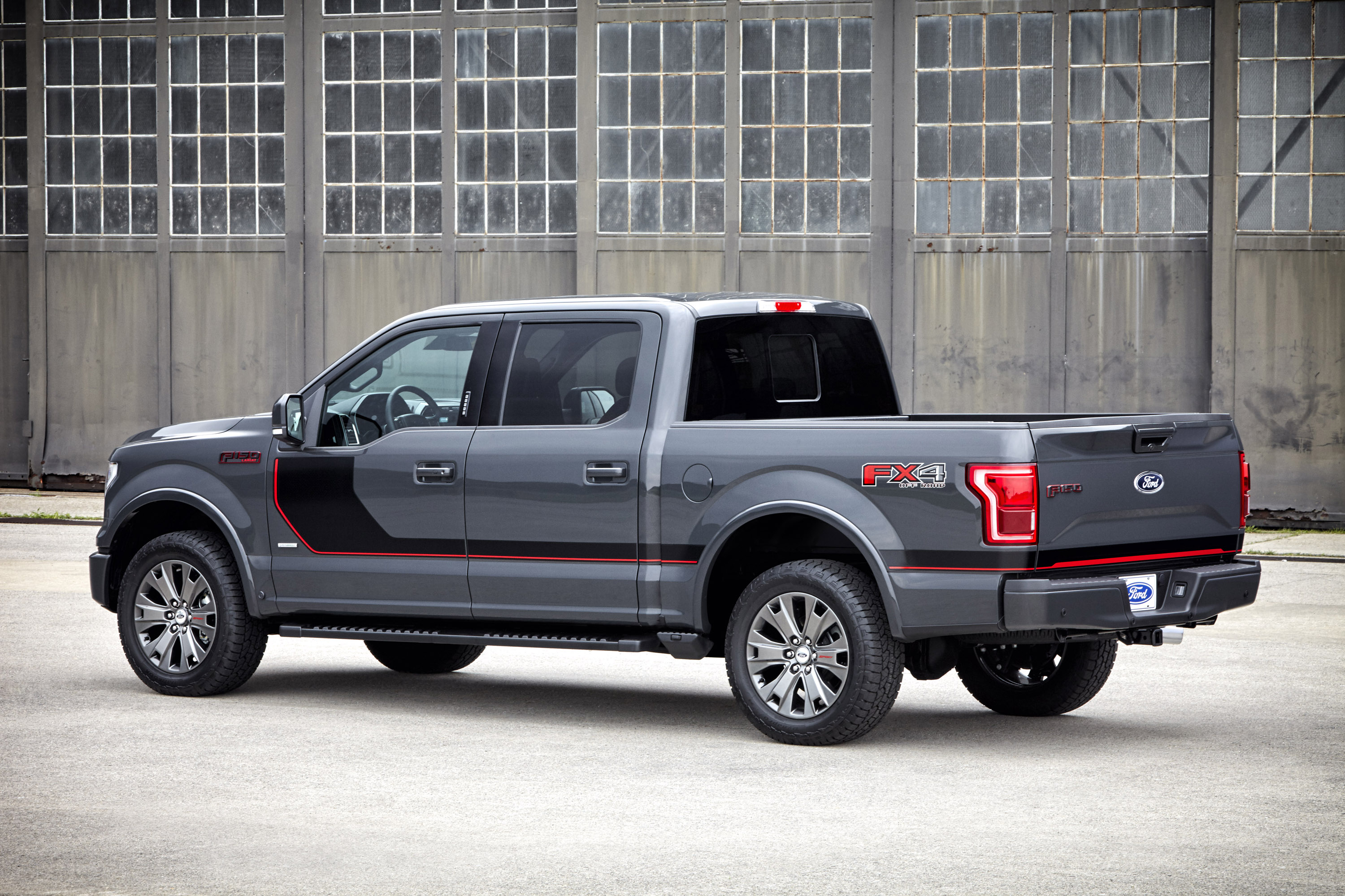 Ford F-150 Lariat Appearance Package