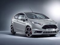 Ford Fiesta ST200 (2016) - picture 1 of 10