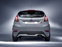 Ford Fiesta ST200 (2016) - picture 3 of 10