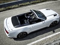Ford Mustang GT Convertible (2016) - picture 6 of 12