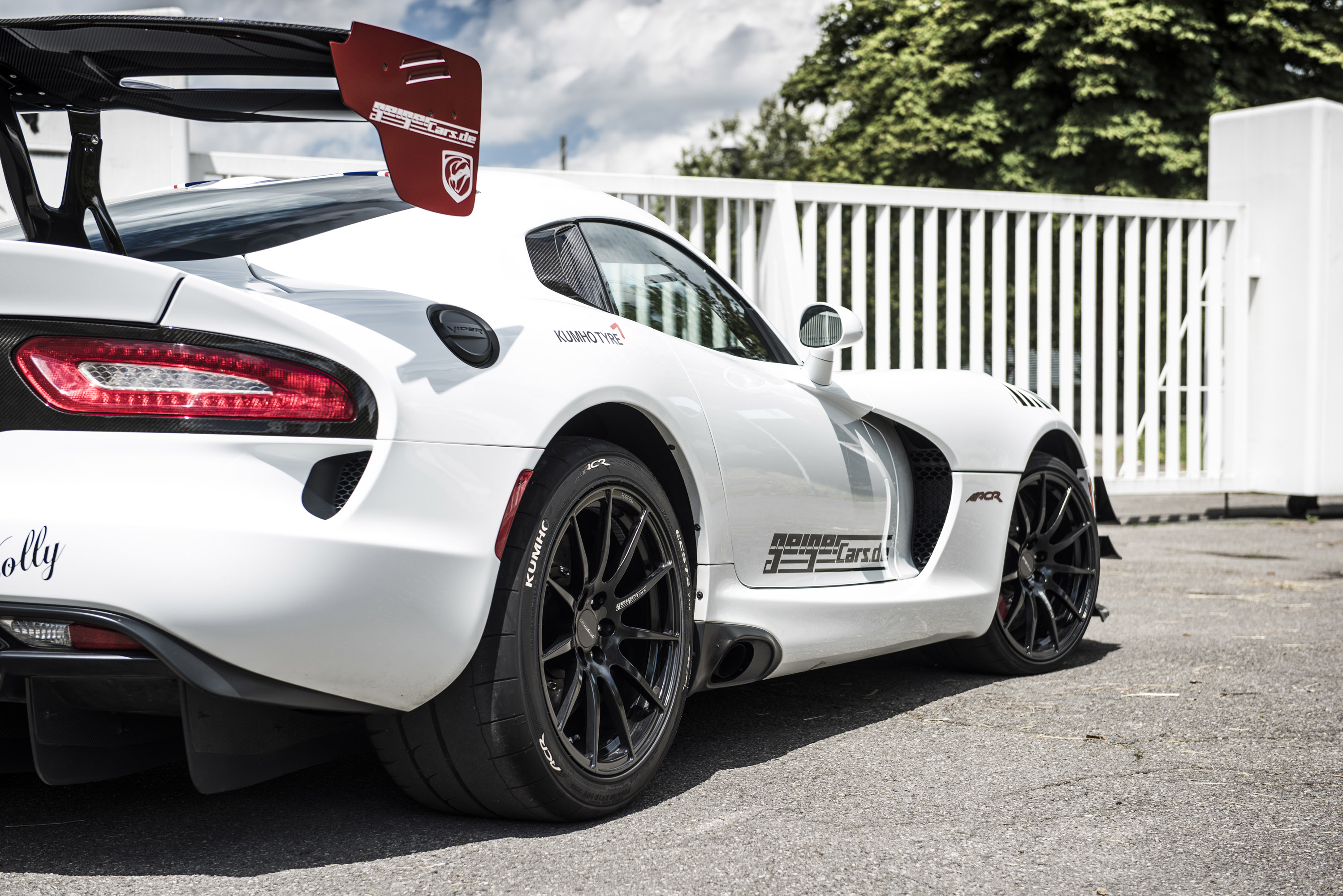 GeigerCars.de Dodge Viper ACR