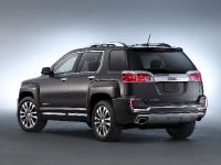 GMC Terrain Denali (2016) - picture 3 of 9