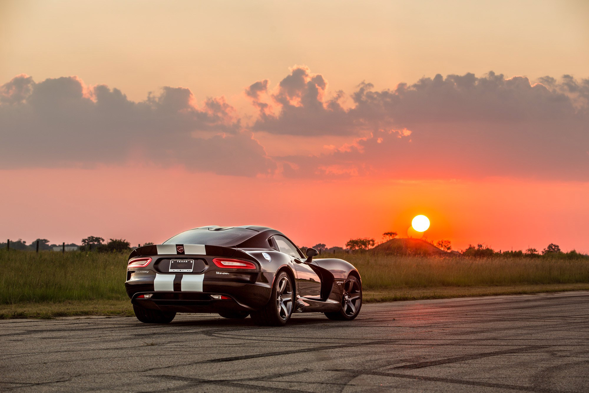 Hennessey Dodge Viper Venom 800 Supercharged