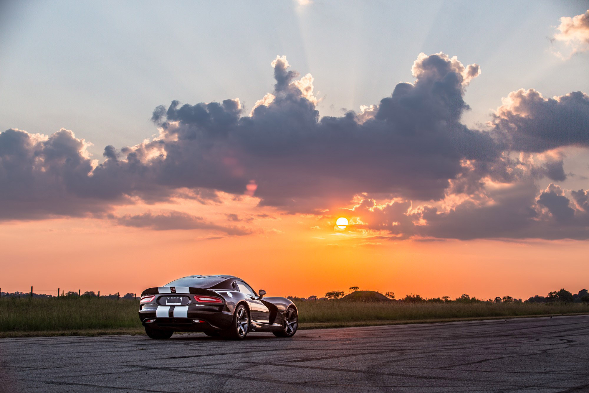 Hennessey Dodge Viper Venom 800 Supercharged