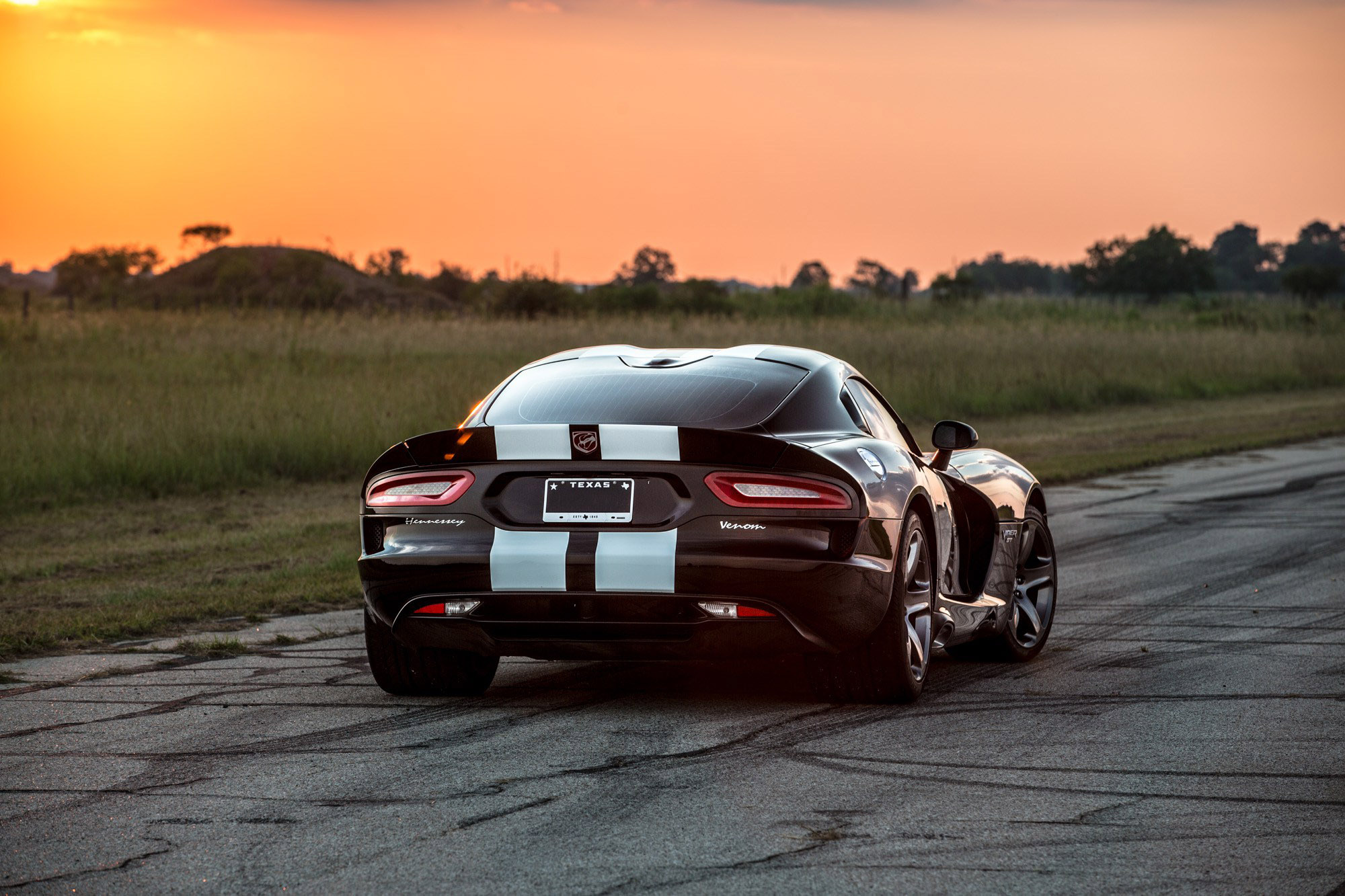 Hennessey Dodge Viper Venom 800 Supercharged