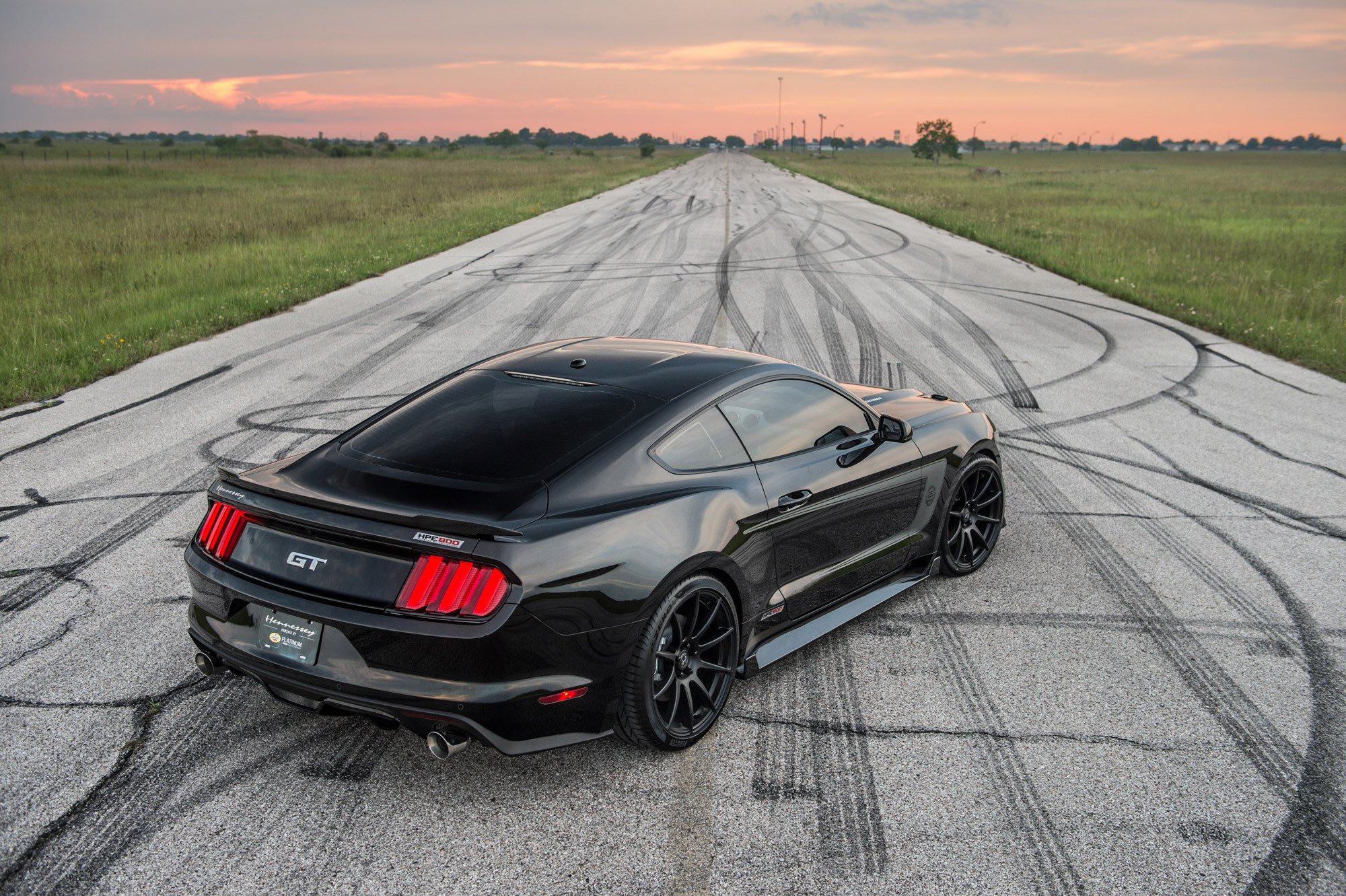 Hennessey Ford Mustang HPE800 25th Anniversary Edition