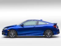 Honda Civic Coupe (2016) - picture 3 of 10