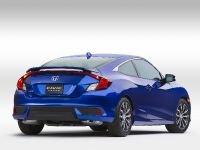 Honda Civic Coupe (2016) - picture 4 of 10