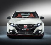 Honda Civic Type R (2016) - picture 1 of 13