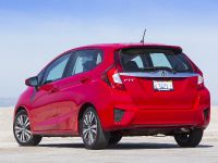 2016 Honda Fit (2015) - picture 2 of 8