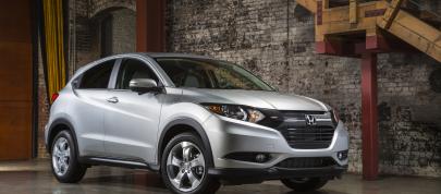 Honda HR-V (2016) - picture 4 of 25