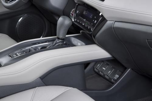 Honda HR-V (2016) - picture 16 of 25