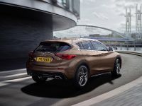 Infiniti Q30 Active Compact (2016)