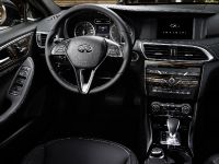 Infiniti Q30 Active Compact (2016) - picture 10 of 19