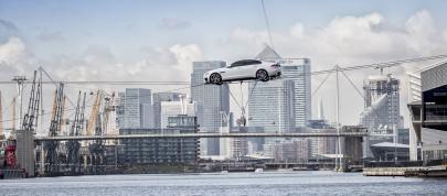 Jaguar XF (2016) - picture 23 of 25