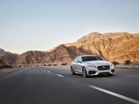 Jaguar XF (2016) - picture 4 of 25