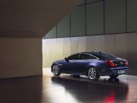 Jaguar XJ (2016) - picture 4 of 6